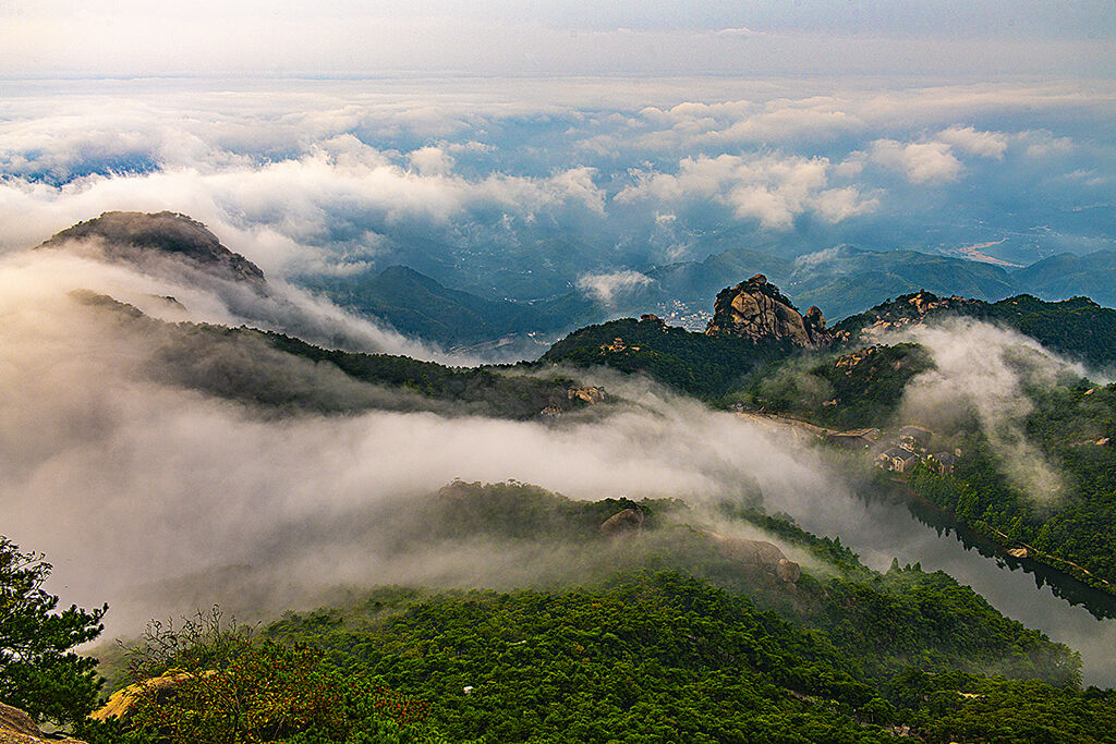 云雾霞天柱山2022828nk (88).jpg
